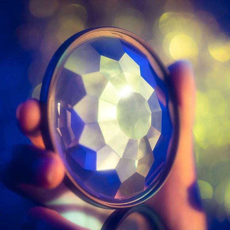 Prism Lens FX - Kaleidoscope FX filter (82mm)